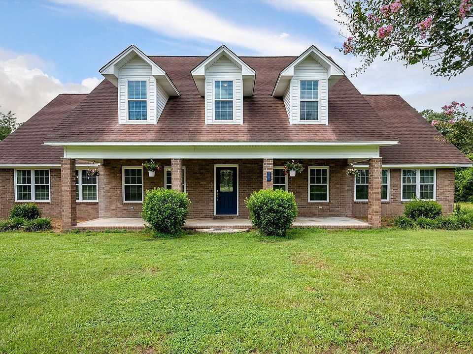1st image of 142 Cloverleaf Dr
