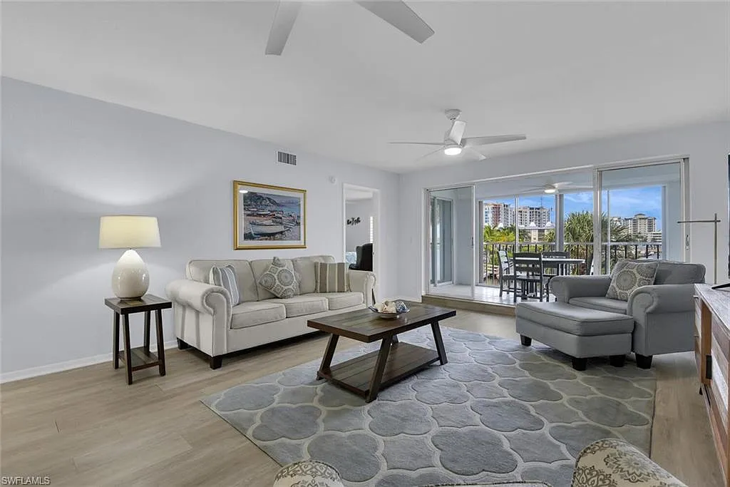 2 bed, 2.0 bath, 1154 sqft, $10,500 — Photo 1