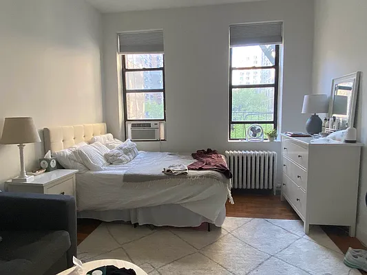 Rented by Urban Real Estate Property Group Inc | media 13