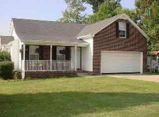 809 Chaney Woods Dr, La Vergne, TN 37086