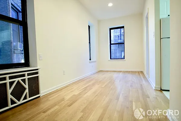 Rented by Oxford Property Group | media 12