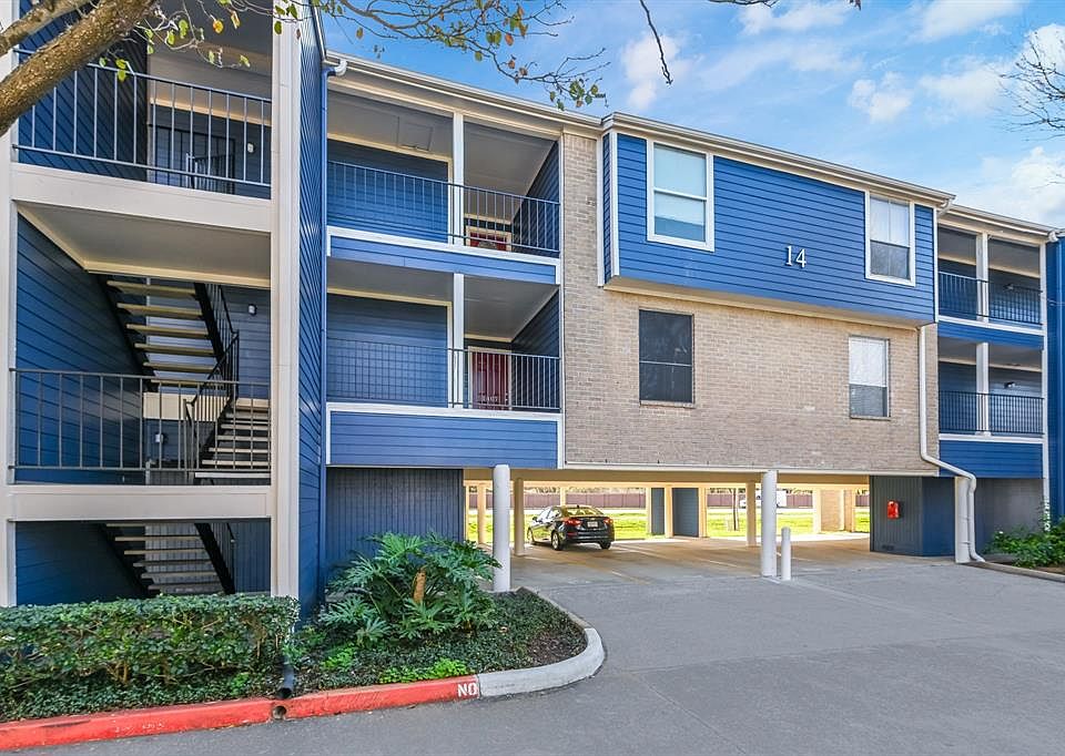 1st image of 18519 Egret Bay Blvd APT 1407