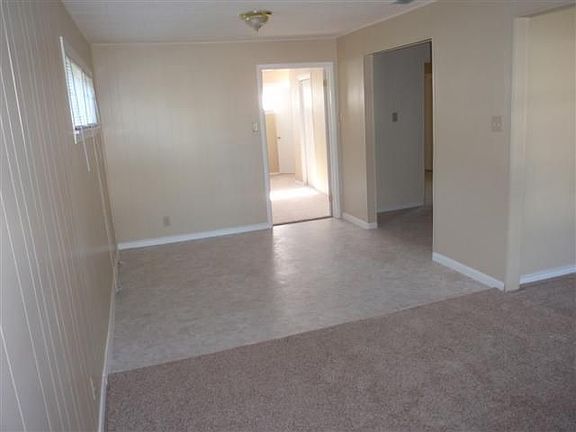 3rd image of 1265 S Bowie Dr