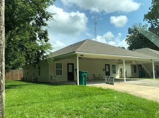 406 Gray St, Westlake, LA 70669