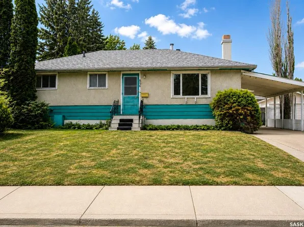 806 Cascade STREET, Saskatoon, SK S7J 0M7