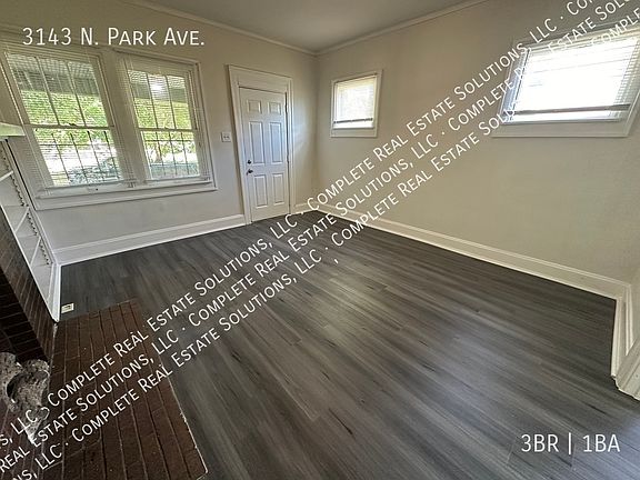 3rd image of 3143 N Park Ave