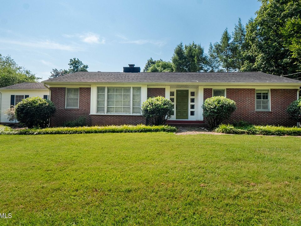 1st image of 5228 Pinnacle Dr