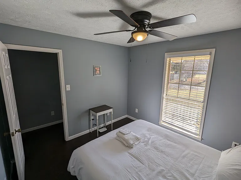 21 Valleyview Cv — Photo 11