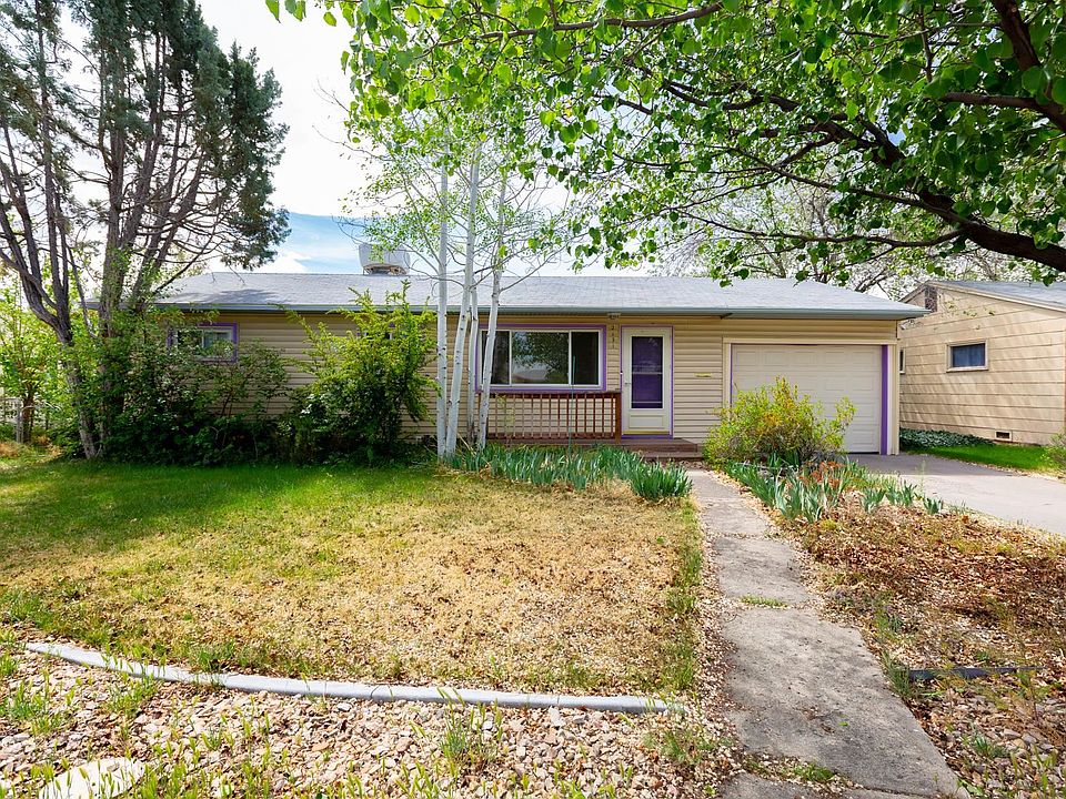 1st image of 2131 Elm Ave