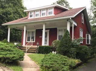 714 Center St, Jim Thorpe, PA 18229