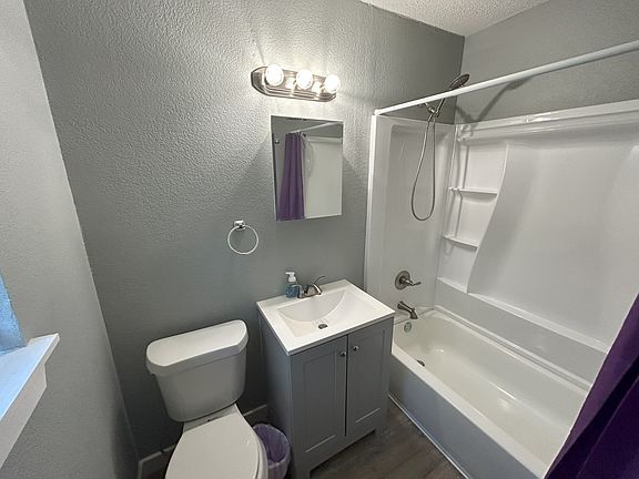 5th image of 109 E Dean Ave #11335971