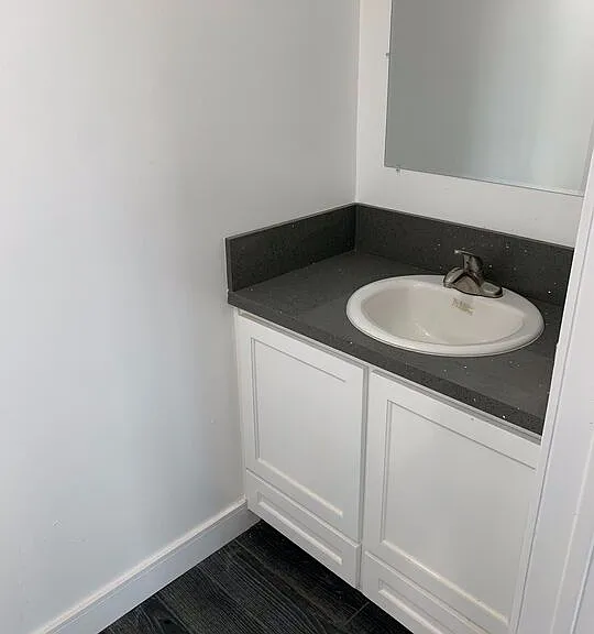 2509 Cincinnati St — Photo 4