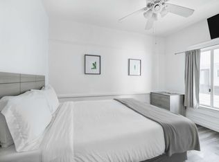 131-171 Metropole Ave, Avalon, CA 90704