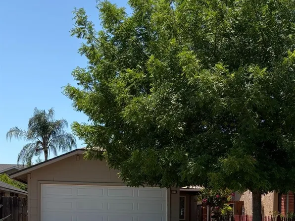 3417 Mitchell Ave, Selma, CA 93662