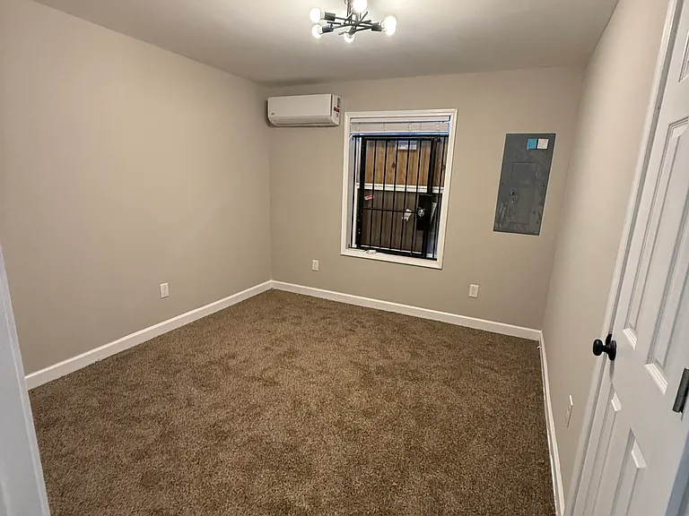 1419 Silver St #2 — Photo 12