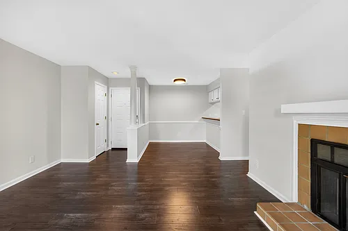 318 Queens Rd #14 Photo 1