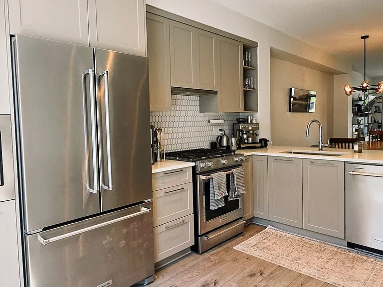 135 Baycrest Ave — Photo 12