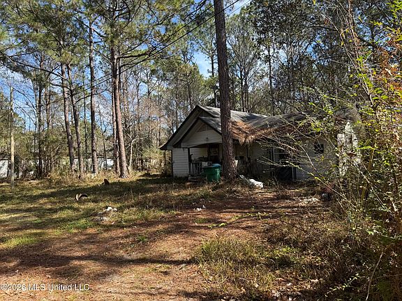 5th image of 2112 Laurel Glen Rd