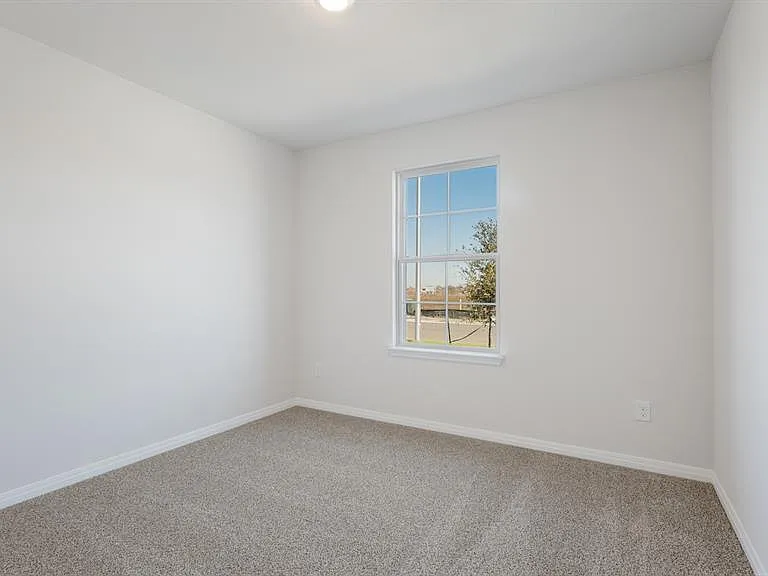 14021 Feinstein St — Photo 17