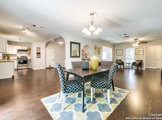 746 Wayside Dr, San Antonio, TX 78213