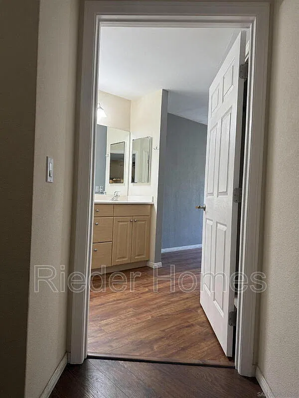 1 bed, 1.0 bath, $1,500 — Photo 1