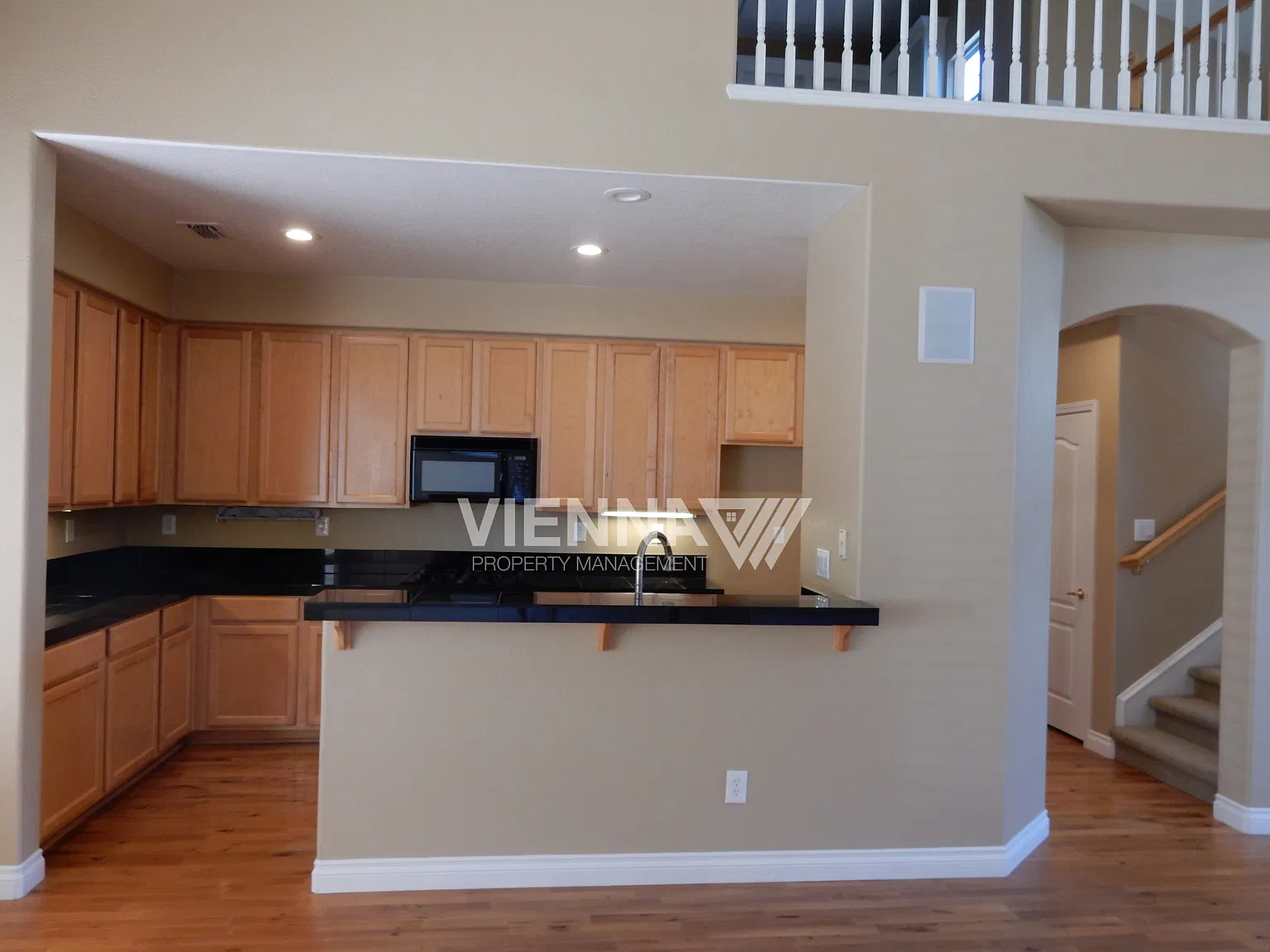 3 bed, 2.0 bath, 1895 sqft, $2,680 — Photo 3