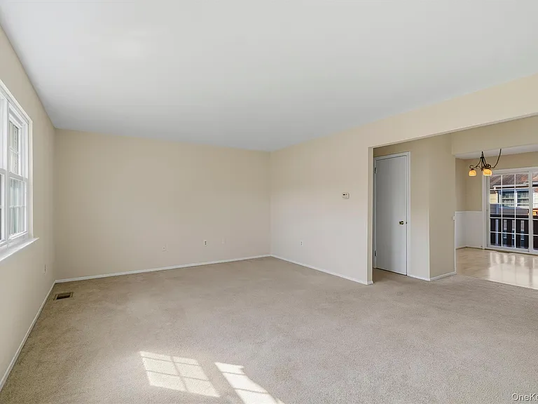 39 Weathervane Dr #24 — Photo 4