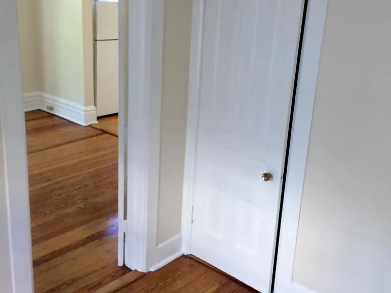 1307 W Henderson St #2 — Photo 4