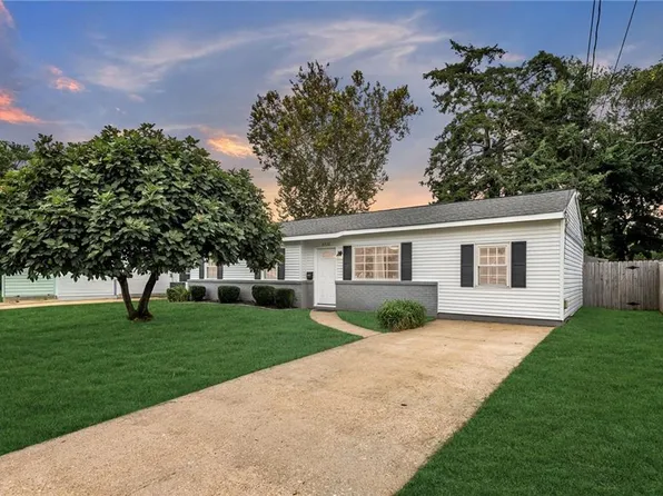 3528 Hilber St, Virginia Beach, VA 23452