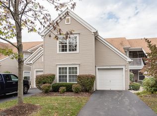 4 Lagoon Way, Ledgewood, NJ 07852