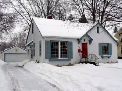 760 Iowa Ave W, Saint Paul, MN, 55117