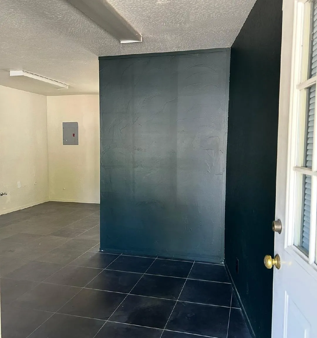Studio, 350 sqft, $800 — Photo 3