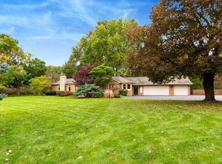 4004 Jersey Ridge Rd, Davenport, IA 52807