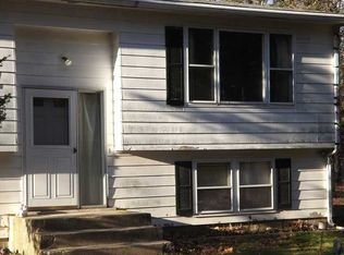 967 Hopkins Hill Rd, West Greenwich, RI 02817