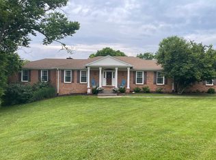 971 Saint Andrews Way, Frankfort, KY 40601
