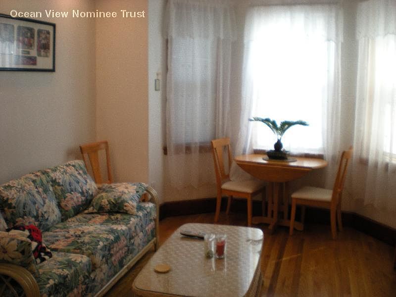2nd image of 89 Prince St #U5