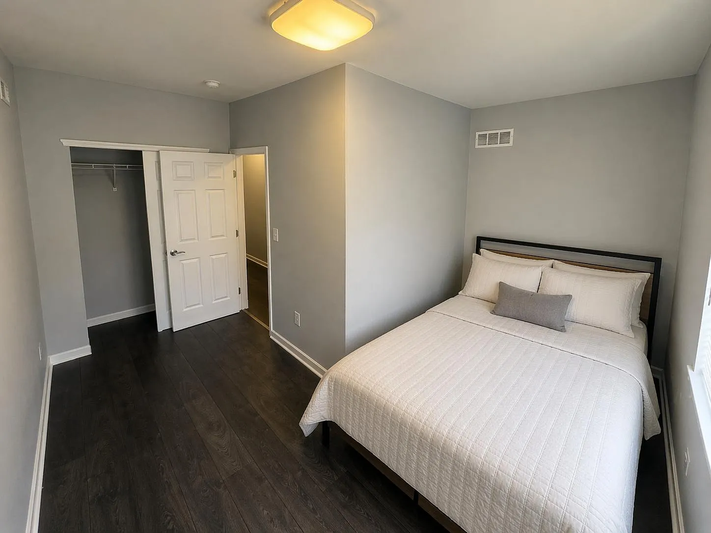4 bed, 2.0 bath, 1500 sqft, $1,027 — Photo 1