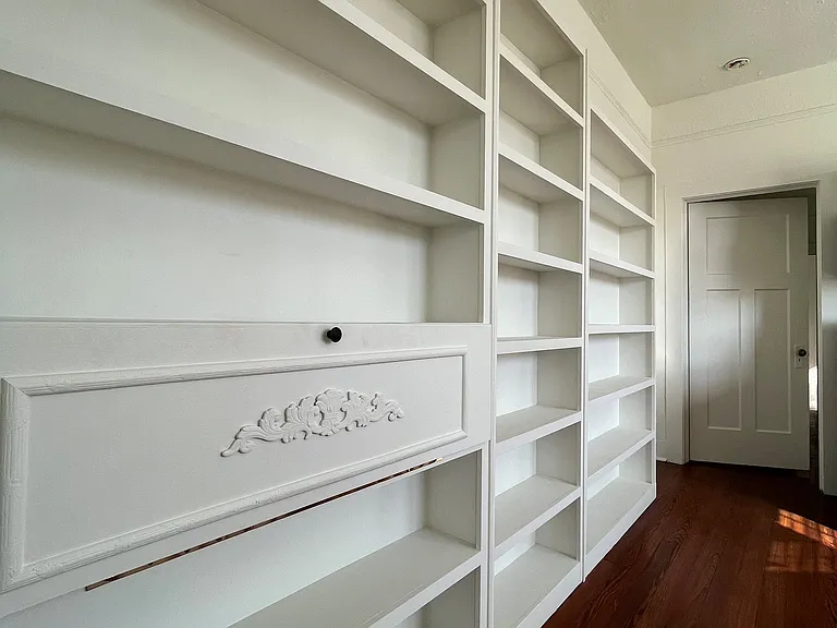 5821 Catina St — Photo 4