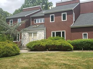 1 Helene Ave, Edison, NJ 08820
