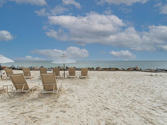 2nd image of 1389 Pelican Watch Villas