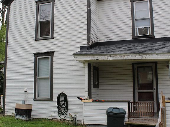 2nd image of 3418 Central St