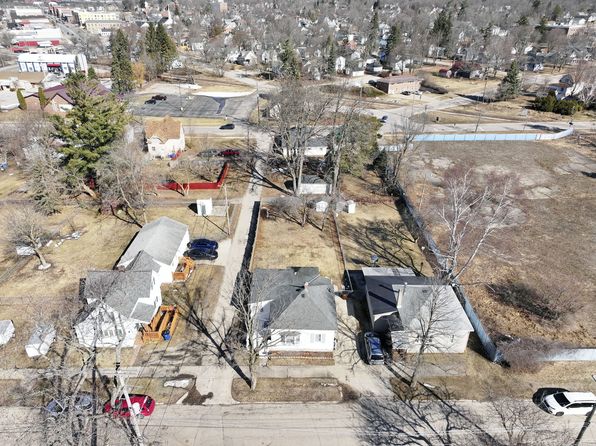 139 Mosser St #1