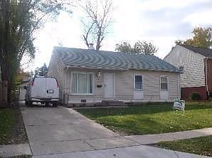 1st image of 437 E Altgeld Ave