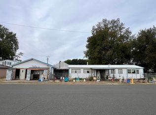 204 S B St, Sprague, WA 99032