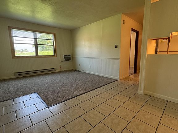 2nd image of 1007 E Park St APT 2