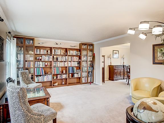 3rd image of 6800 Lands End Ct