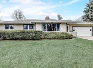 325 Racine Rd, Madison, WI 53705