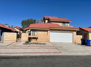 12217 6th Ave, Victorville, CA 92395
