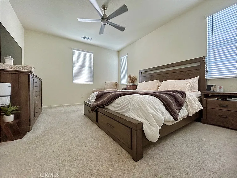 27375 Georgetown Dr — Photo 15