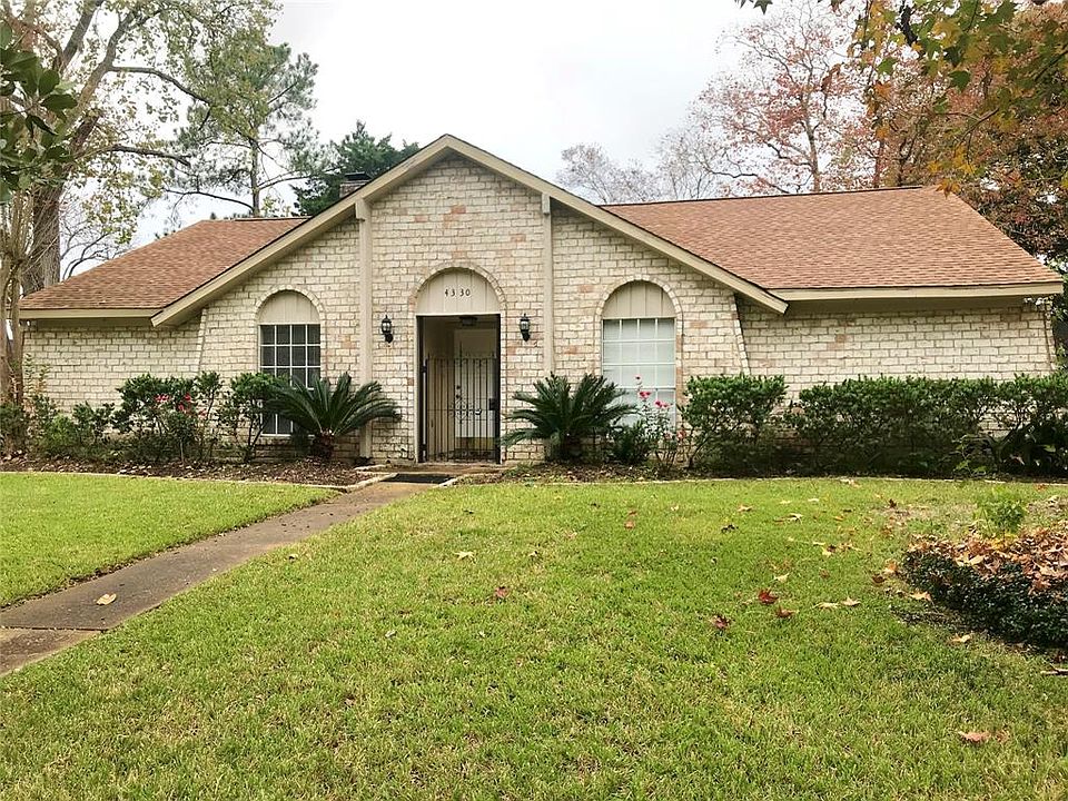 1st image of 4330 Braysworth Dr
